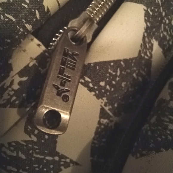 Kelty Backpack Chevron stripes & everything. - Picture 9 of 12